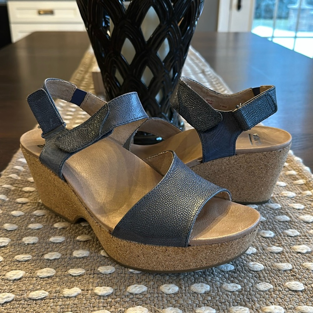 Earth Sandals